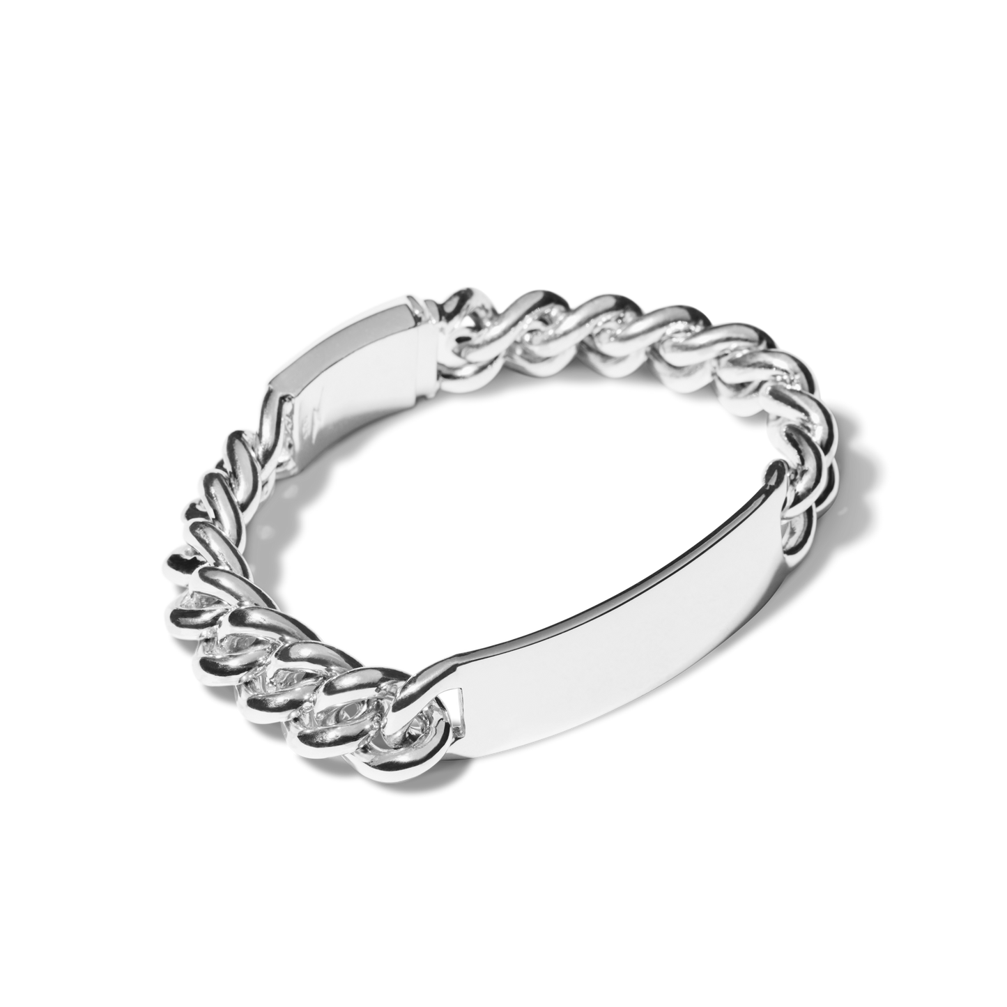 The Shinola Bike Lock ID Bracelet in sterling silver features a chunky chain and a blank, engravable plate for personalized customization.